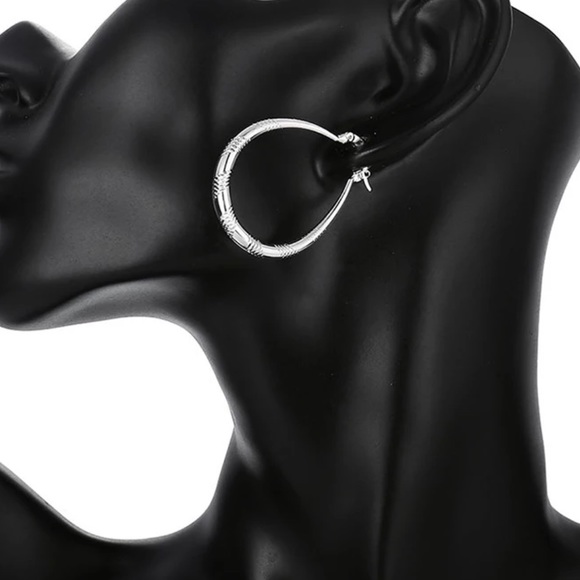 ¥  New 925 Sterling Silver Circle Hoop Earrings - Picture 5 of 7